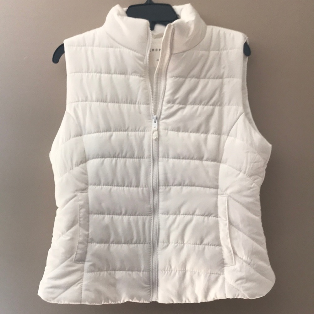 Aeropostale white vest